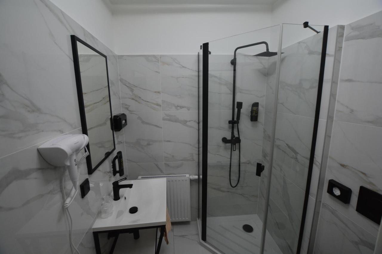 Stadthotel Das 빌라흐 외부 사진